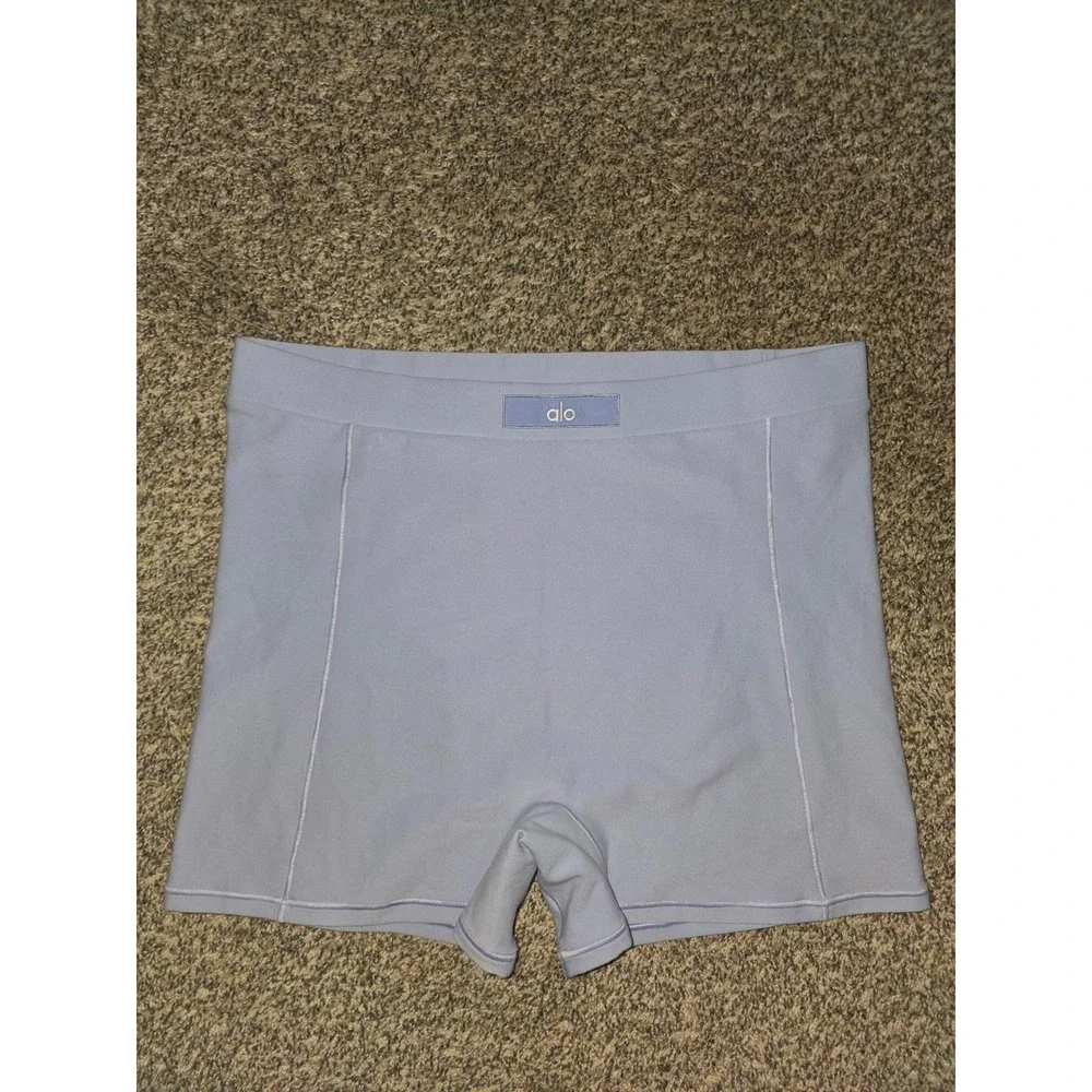 Alo Yoga Airlift High Waist Boxer Shorts Lavender Blue W1424R Size Large